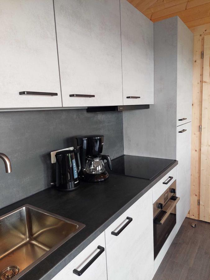 Vakantiehuisje Vlakbij Leeuwarden, Swichumer Pleats Esterno foto